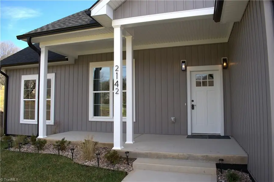 2142 Elizabeth Drive, Mount Airy, NC 27030 - Image #2