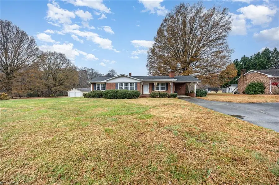 3939 Lewiston Road, Summerfield, NC 27358 - Image #3