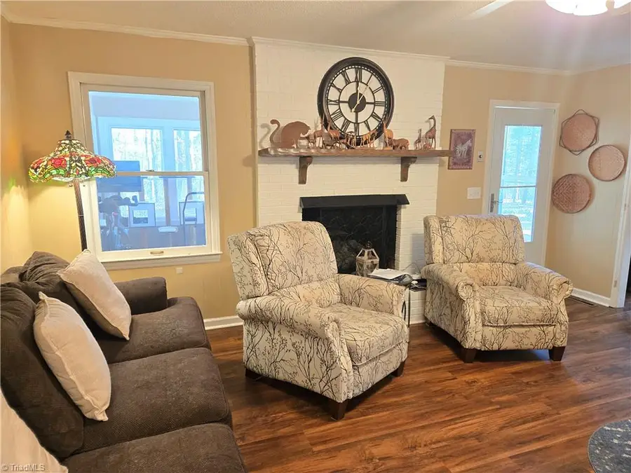 1374 W Lake Drive, Asheboro, NC 27205 - Image #2