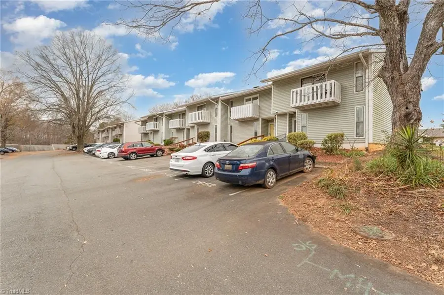2650 Tantelon Place, Winston Salem, NC 27127 - Image #2