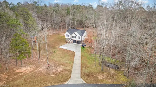 157 Midvalley Court, Lexington, NC 27295