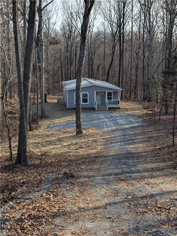 160 Tabernacle Church Road, Trinity, NC 27370