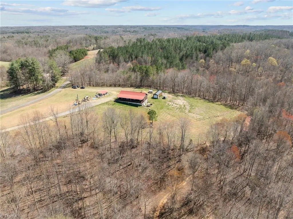202 Roby Fulk Road, Pinnacle, NC 27043 - Image #1