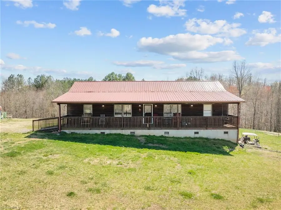 202 Roby Fulk Road, Pinnacle, NC 27043 - Image #3
