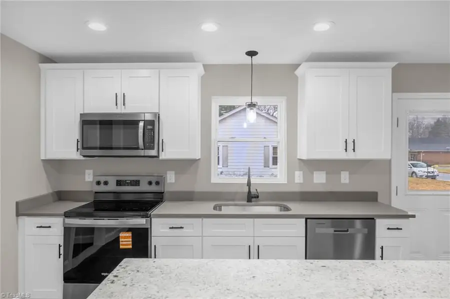 1107 Walnut Street, Reidsville, NC 27320 - Image #3