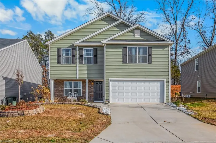 6729 Capstone Court, Rural Hall, NC 27045 - Image #2