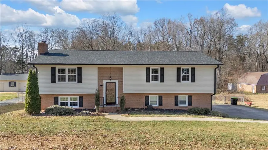 176 Farmbrooke Lane, Arcadia, NC 27127 - Image #2