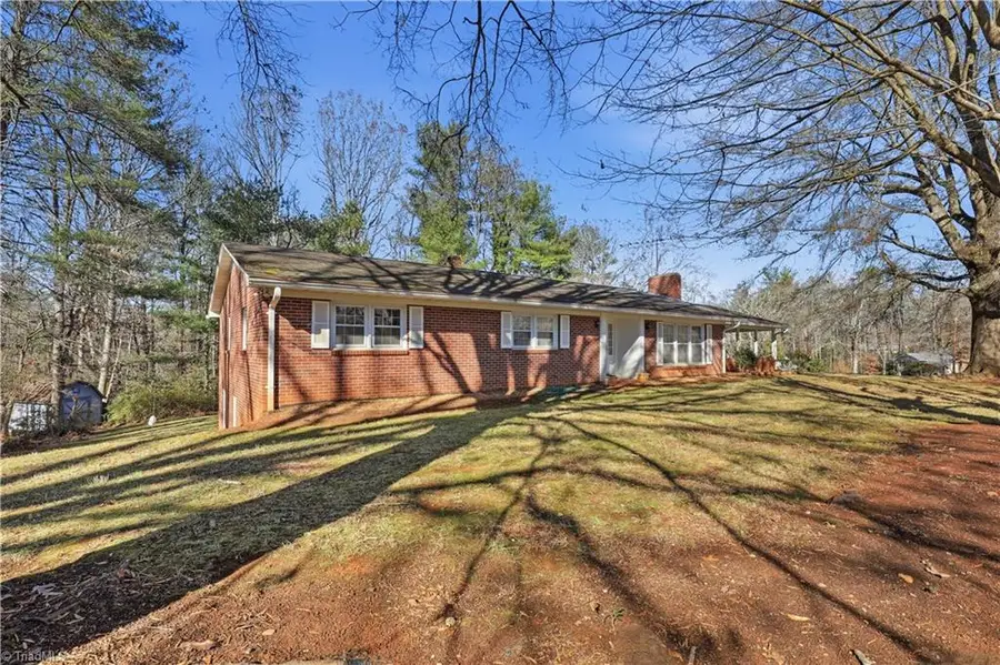 347 Kerry Lane, Wilkesboro, NC 28697 - Image #3