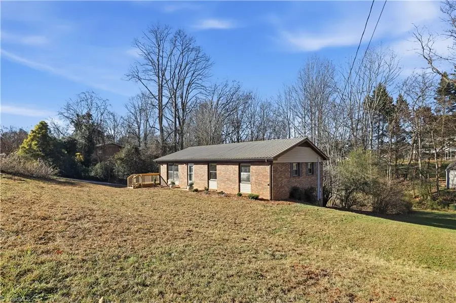359 Ruritan Park Road, North Wilkesboro, NC 28659 - Image #2