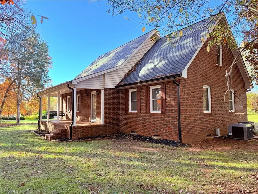 435 Overland Trail, Stoneville, NC 27048 - Image #3