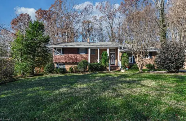 2705 Tillbrook Place, Greensboro, NC 27408