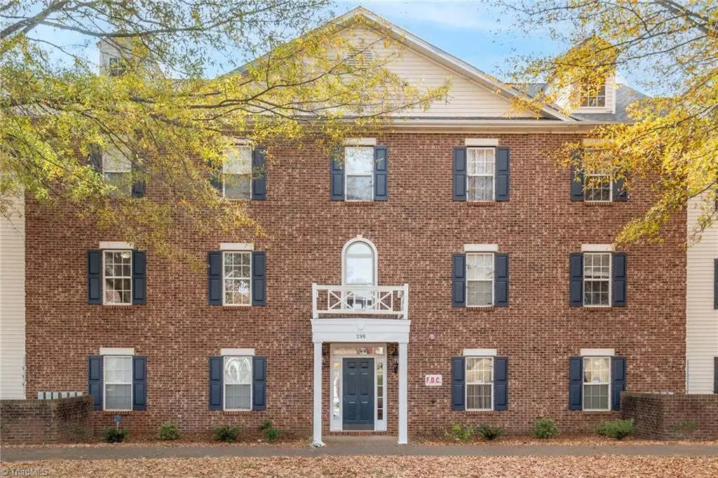 298 Town Park Drive #202, Advance, NC 27006 - Image #1