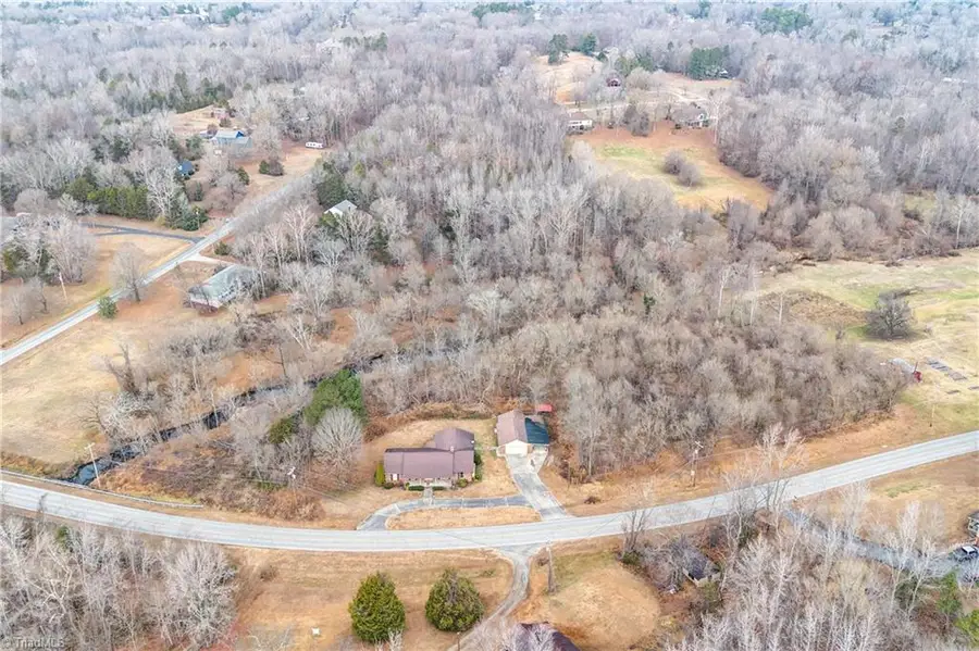 2126 Chestnut Street, High Point, NC 27262 - Image #3