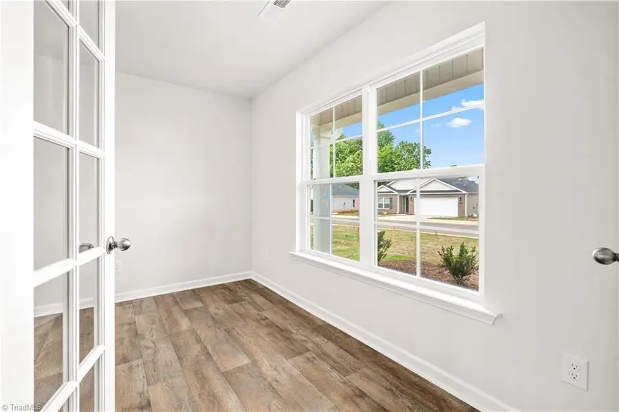 117 Greenbrier Way, Stoneville, NC 27048 - Image #2