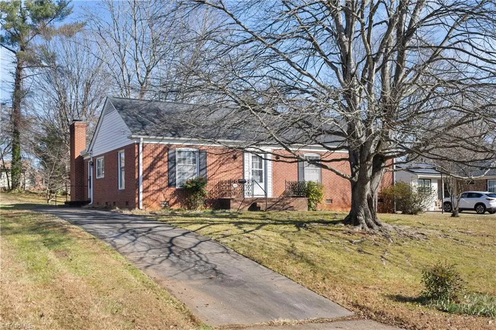 137 Flintfield Drive, Winston Salem, NC 27103 - Image #1