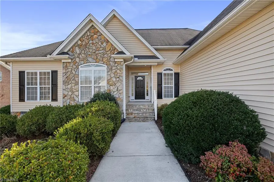 3326 Brookstone Drive, Burlington, NC 27215 - Image #2