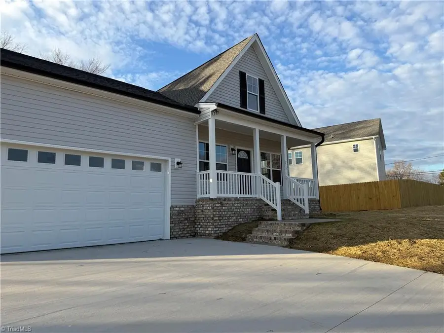 2710 Griffith Road, Winston Salem, NC 27103 - Image #2