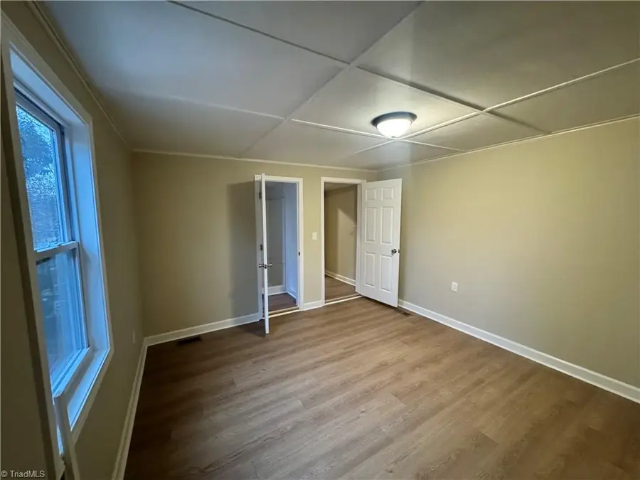 708 E Sprague Street, Winston Salem, NC 27107 - Image #2