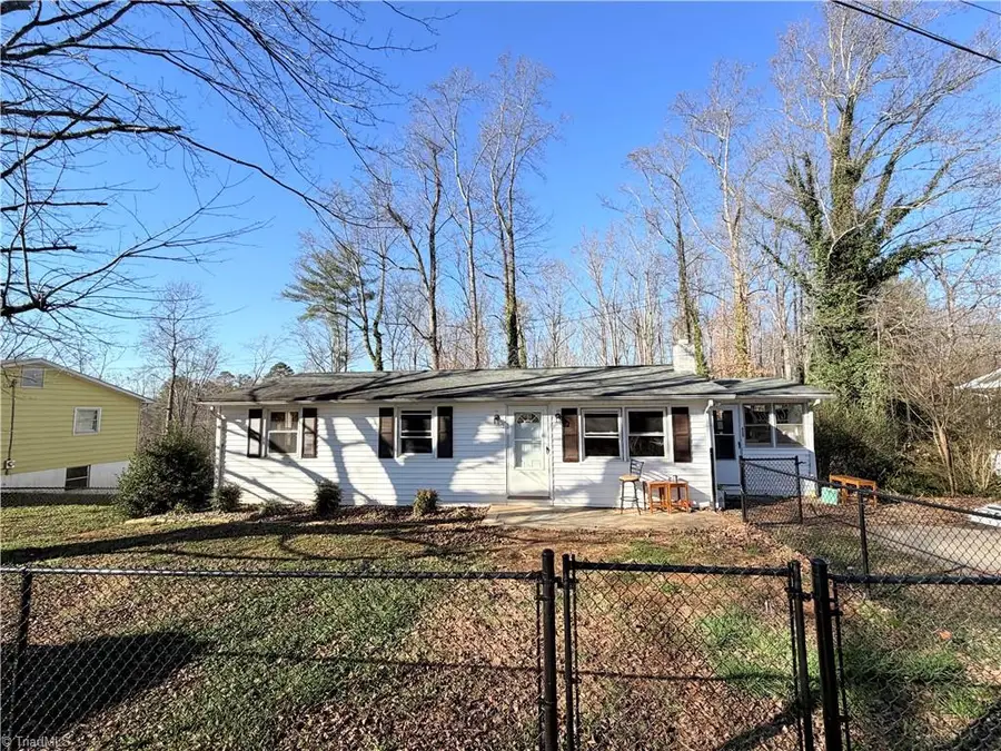 324 Thomas Street, North Wilkesboro, NC 28659 - Image #3