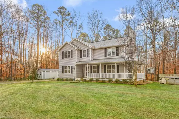 833 Driftwood Drive, Graham, NC 27253
