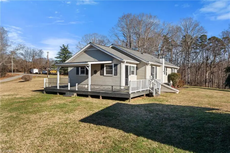 318 Collins Road, Elkin, NC 28621 - Image #3