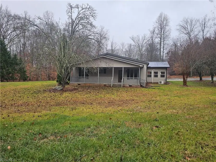 301 Crouse Mountain Lane, Lexington, NC 27292 - Image #2