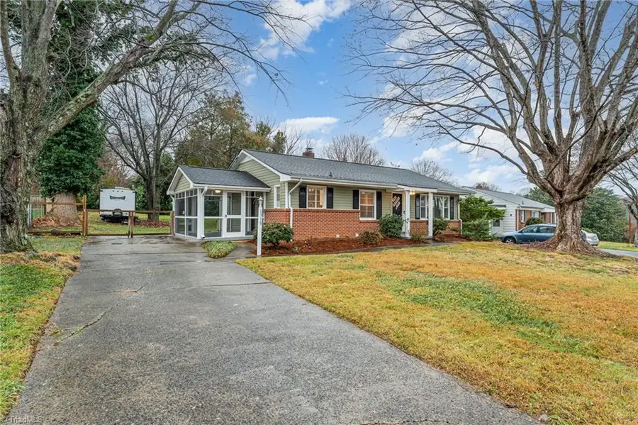 1318 Lamont Drive, Winston Salem, NC 27103 - Image #2