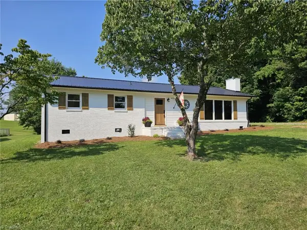 4353 Valley View Road, Thomasville, NC 27370