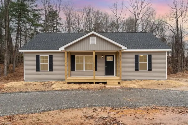 129 Lake Street, Elkin, NC 28621