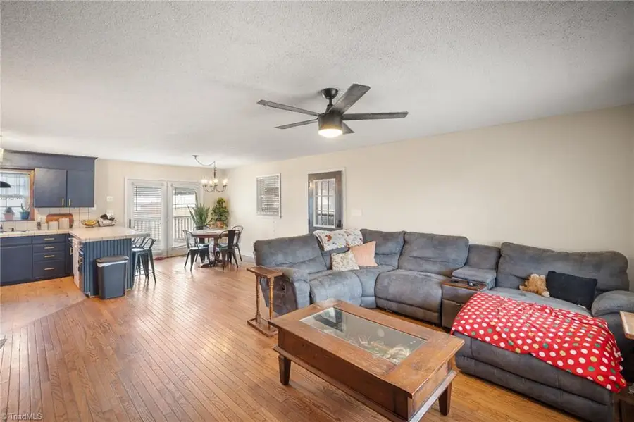 343 Pin Oak Drive, Clemmons, NC 27012 - Image #2