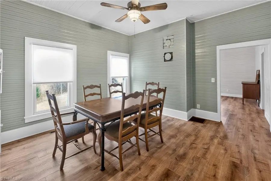 588 Roby Fulk Road, Pinnacle, NC 27043 - Image #3