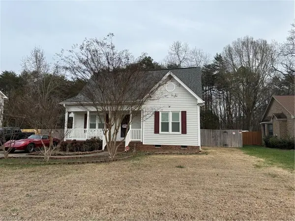 825 Lockesley Lane, Burlington, NC 27217