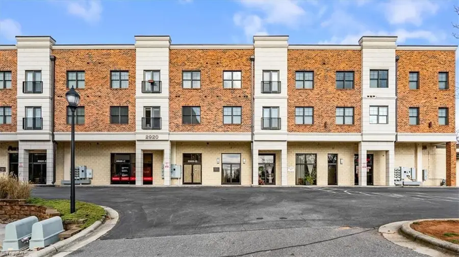 2920 Martinsville Road #301, Greensboro, NC 27408 - Image #3
