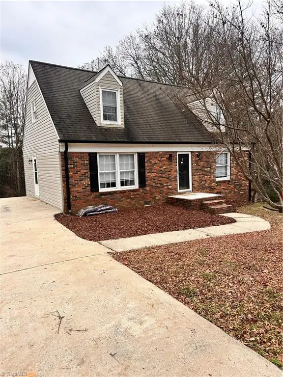 462 Shannon View Street, North Wilkesboro, NC 28659 - Image #1