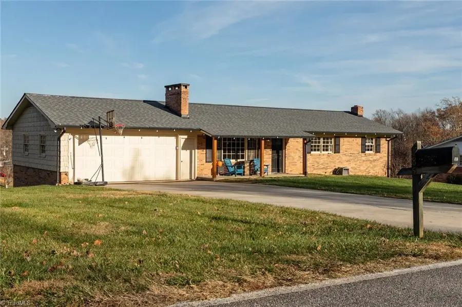 585 Green Acres Road, Reddies River, NC 28665 - Image #3