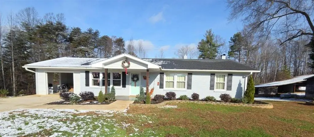 4702 Nc Highway 65, Reidsville, NC 27320 - Image #1