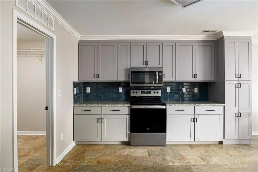 4520 Pickney Court, Kernersville, NC 27284 - Image #2