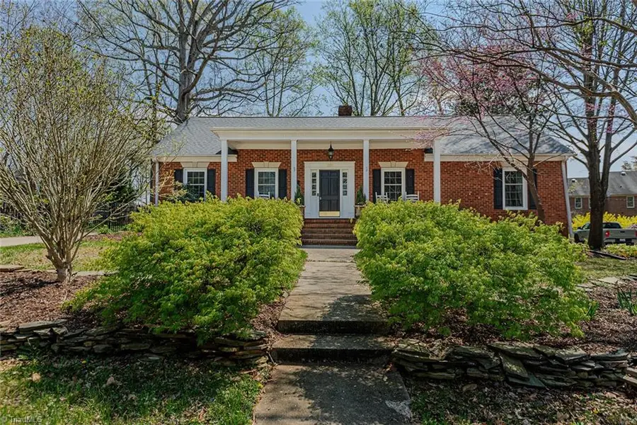 2822 Bedford Street, Burlington, NC 27215 - #2