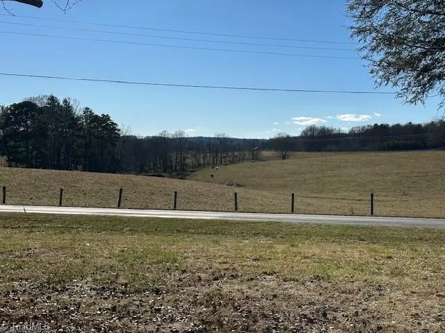 117 Ed Nixon Road, Thurmond, NC 28683 - Image #2