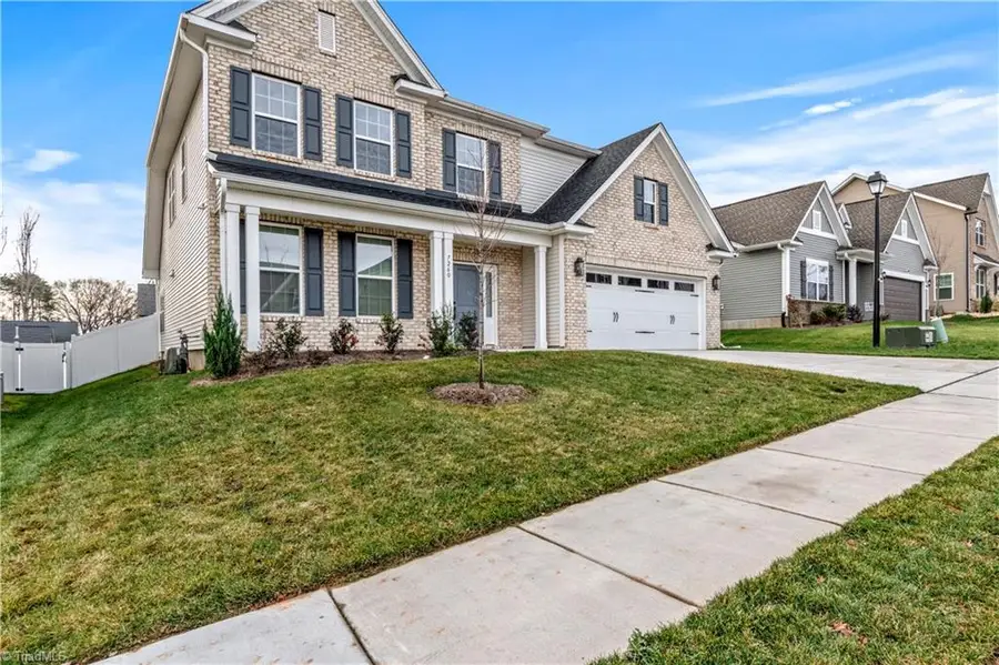 7260 Huntgate Drive, Kernersville, NC 27284 - Image #2