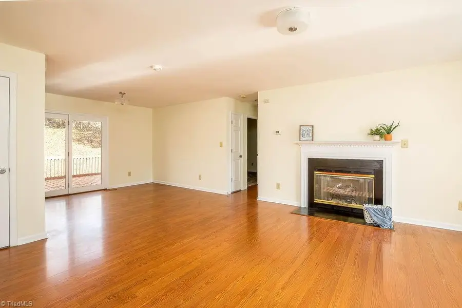 627 Woodland Circle, Asheboro, NC 27203 - Image #2