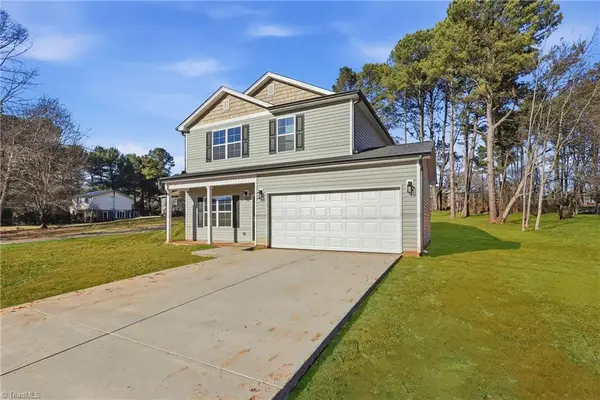 1679 Old Hollow Road, Winston-Salem, NC 27105