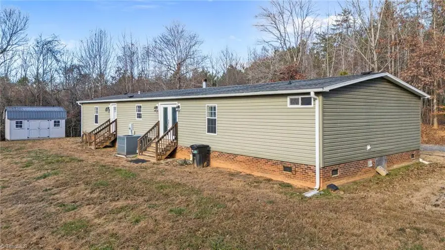 950 Waggoner Neal Road, Walkertown, NC 27051 - Image #2