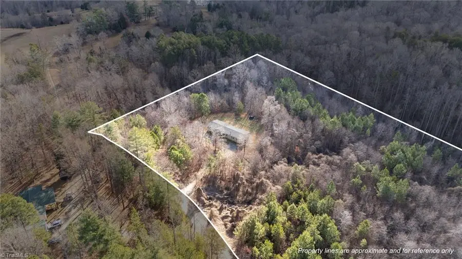 950 Waggoner Neal Road, Walkertown, NC 27051 - Image #3