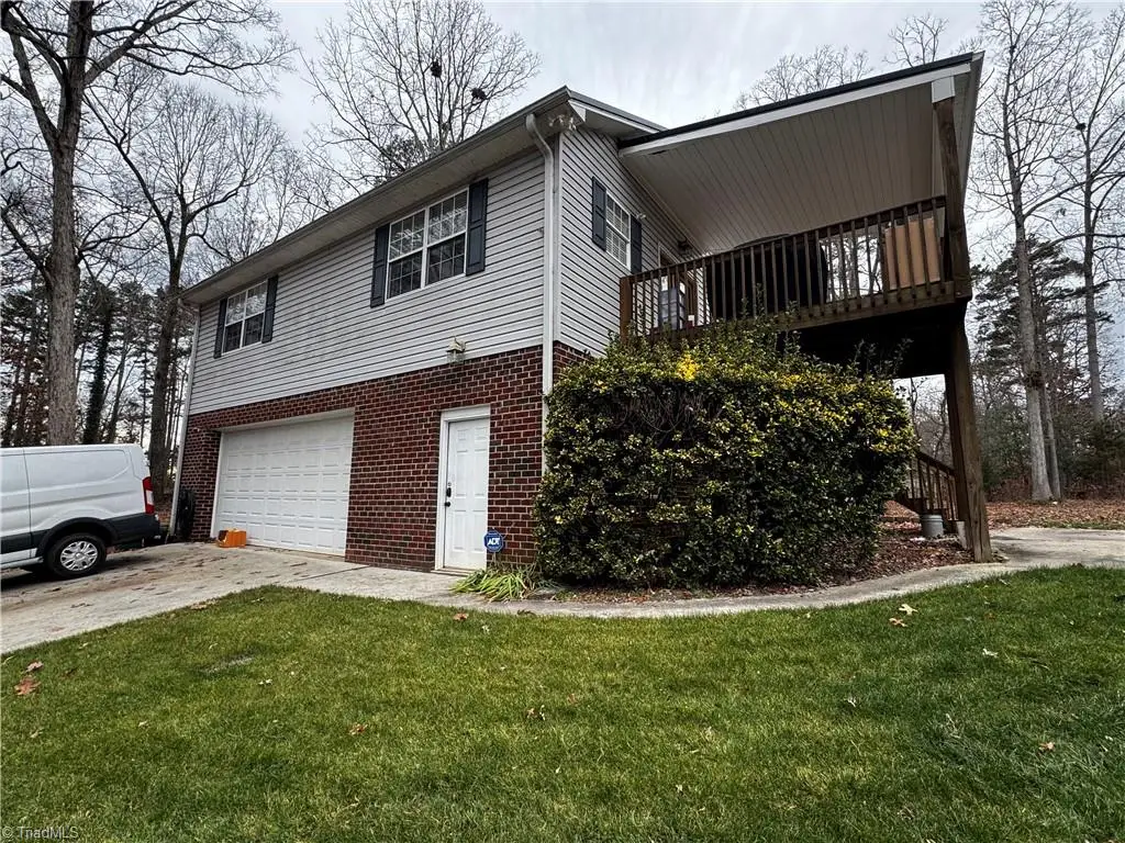 103 Robinhood Road, Lexington, NC 27292 - Image #1