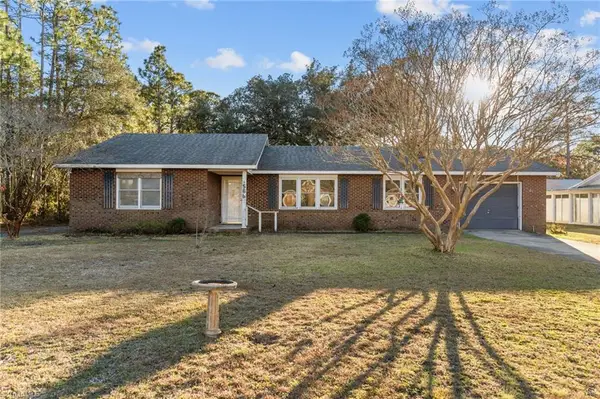 566 Palmer Drive, Southport, NC 28461