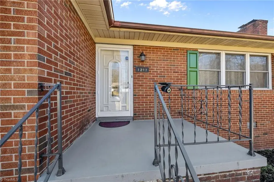 1217 Border Street, Burlington, NC 27217 - Image #2