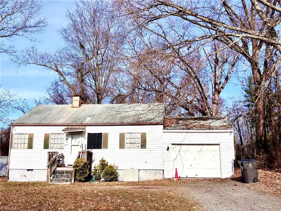 2657 Oak Grove Circle, Winston Salem, NC 27106 - Image #3