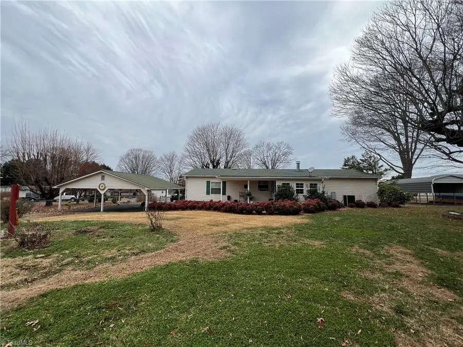 131 Sheraton Court, King, NC 27021 - Image #3