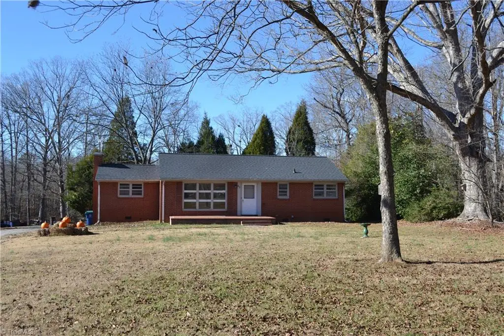 812 Dan Valley Road, Madison, NC 27025 - Image #1